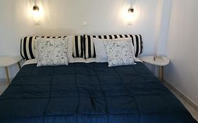 Santo Spiti Sou 3